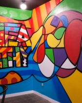 Mural-colorido-interior-restaurante