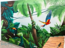 Murales-pintados-en-exterio-selvas-y-hojas-tropicales