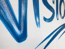 detalle de lettering pintado sobre pared